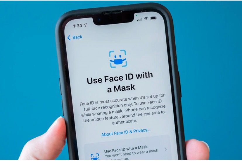 face id with a mask iphone